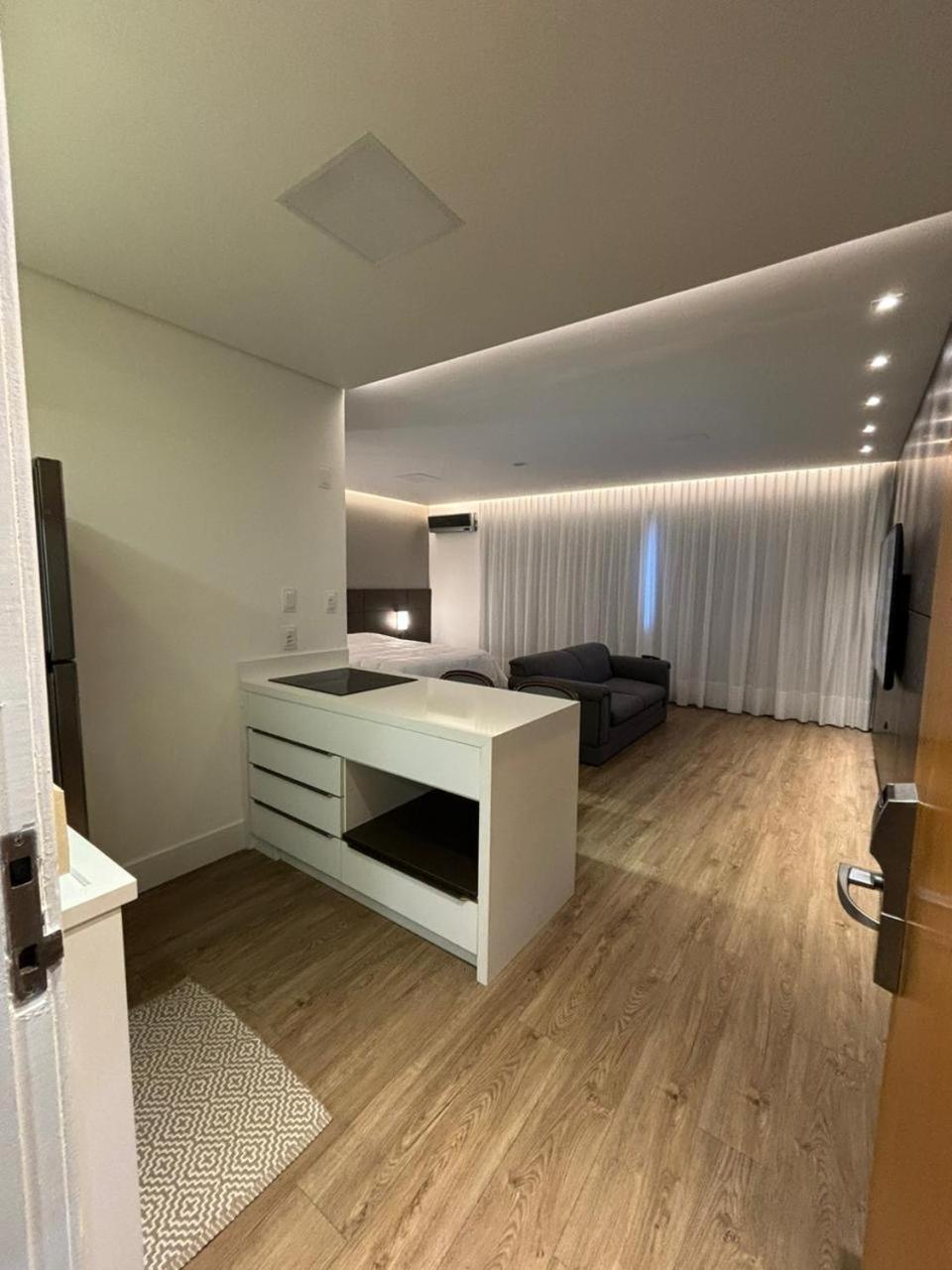 Apart Hotel Moderno Em Joinville Extérieur photo